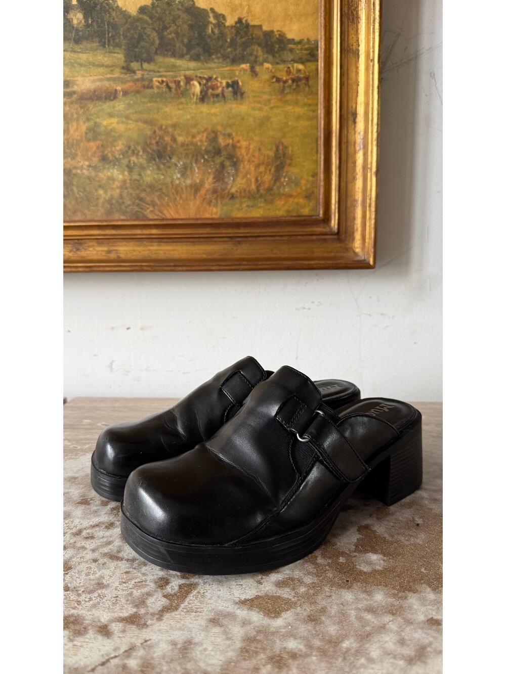 Vintage 1990 Mudd Jinzo Black Mules Size 6